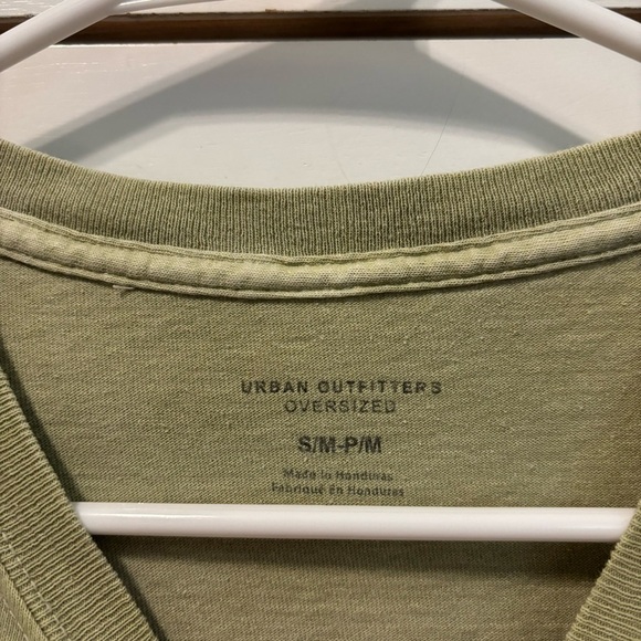 Urban Outfitters Racing Graphic T Shirt - Picture 5 of 5